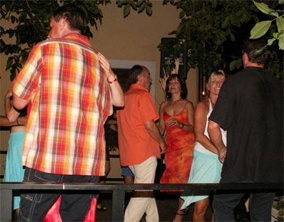 salsa im weingarten mit paco