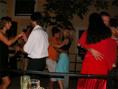 salsa im weingarten mit paco