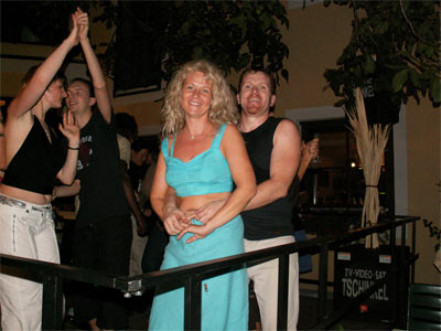 salsa im weingarten mit paco