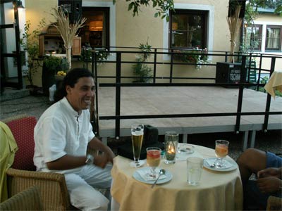 salsa im weingarten mit paco